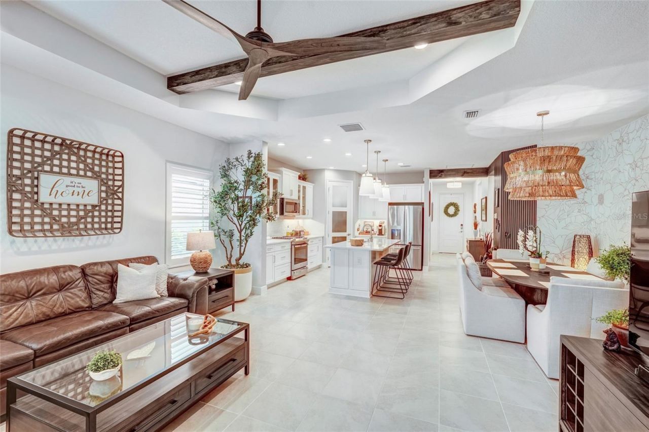 10233 Lake Wales Circle, Sarasota, FL 34241 Photo