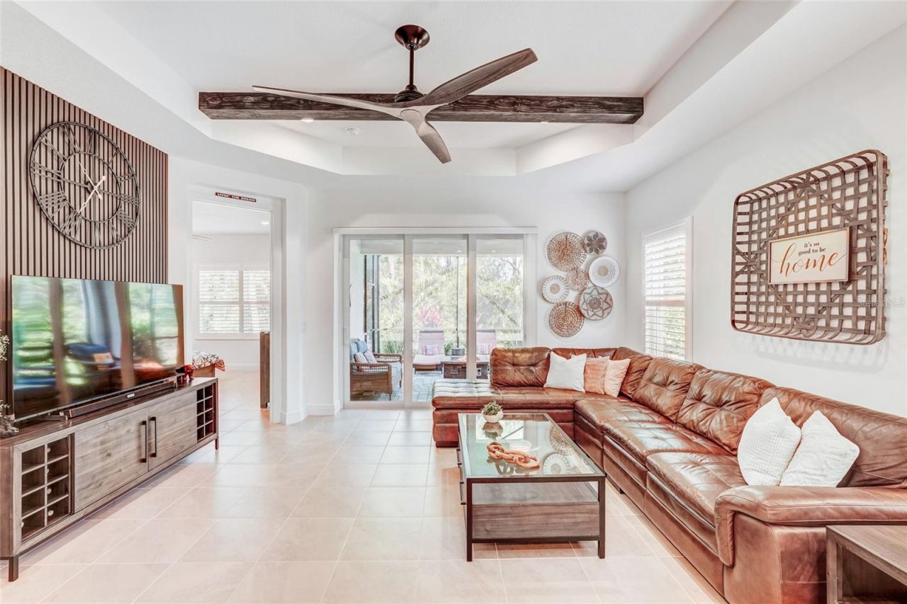 10233 Lake Wales Circle, Sarasota, FL 34241 Photo