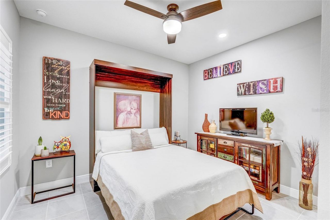 10233 Lake Wales Circle, Sarasota, FL 34241 Photo