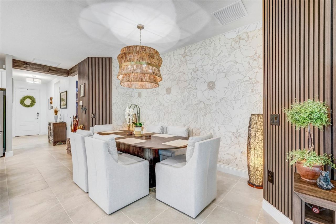 10233 Lake Wales Circle, Sarasota, FL 34241 Photo