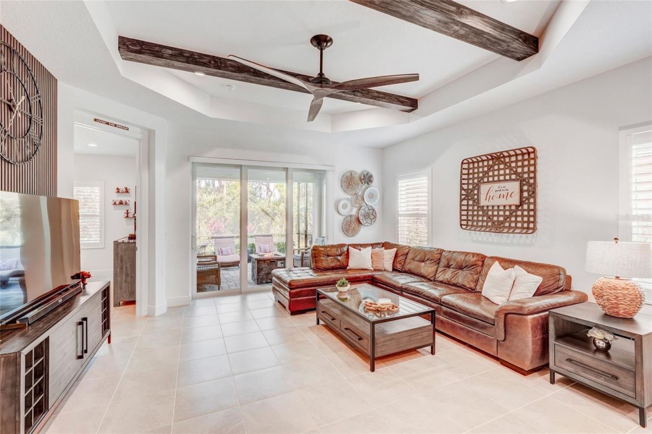 10233 Lake Wales Circle, Sarasota, FL 34241 Photo