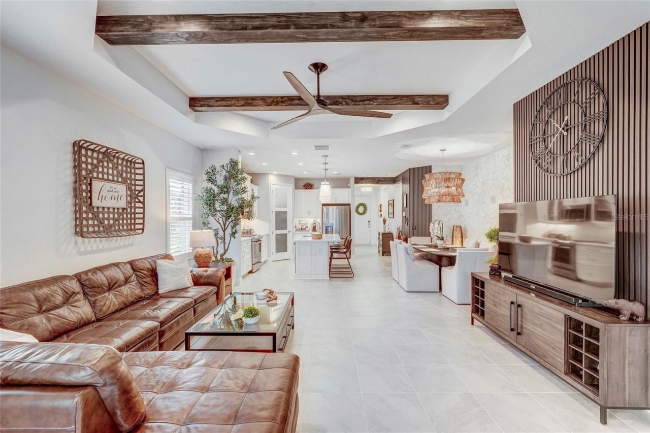 10233 Lake Wales Circle, Sarasota, FL 34241 Photo