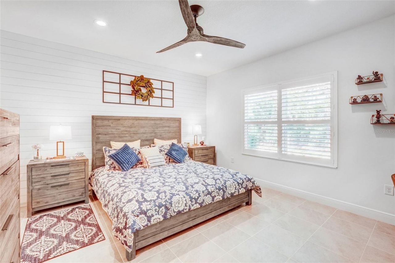 10233 Lake Wales Circle, Sarasota, FL 34241 Photo
