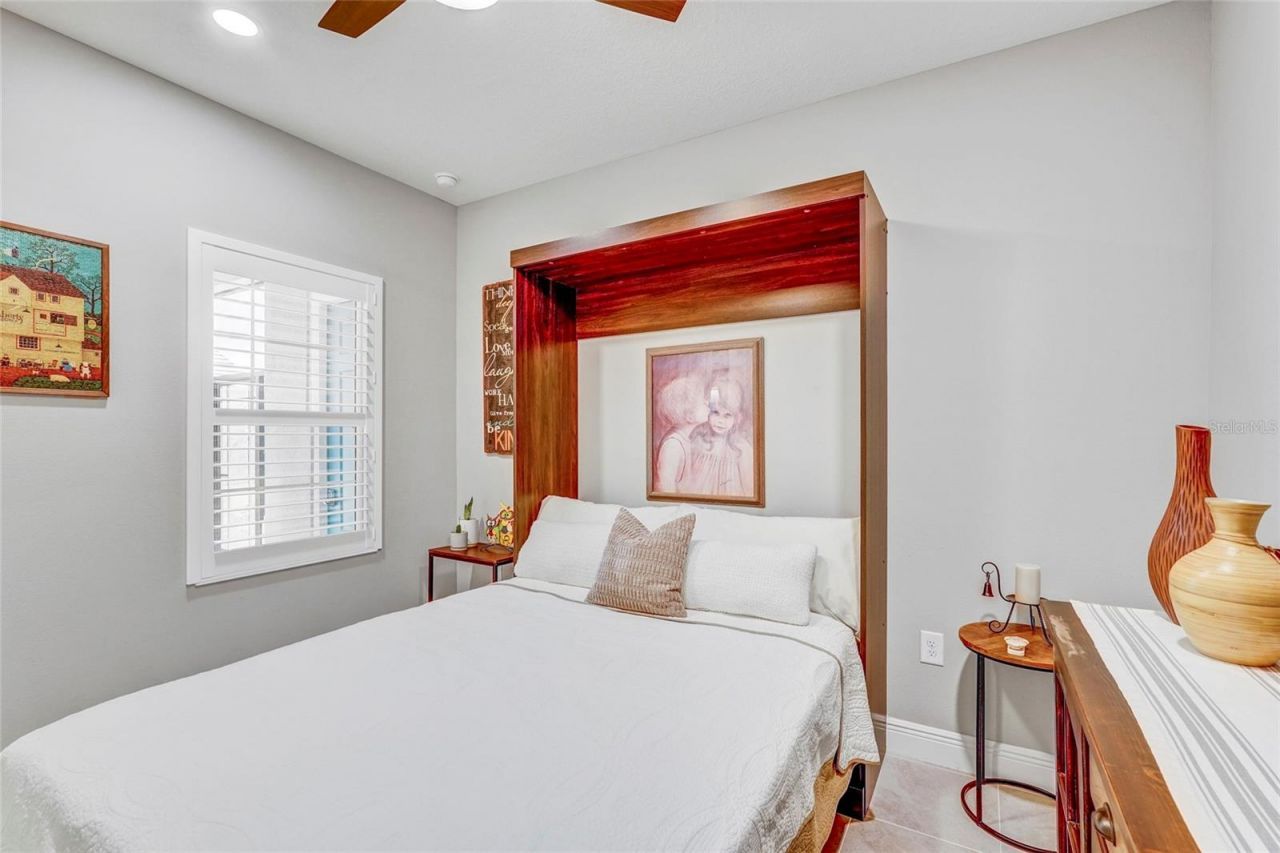 10233 Lake Wales Circle, Sarasota, FL 34241 Photo