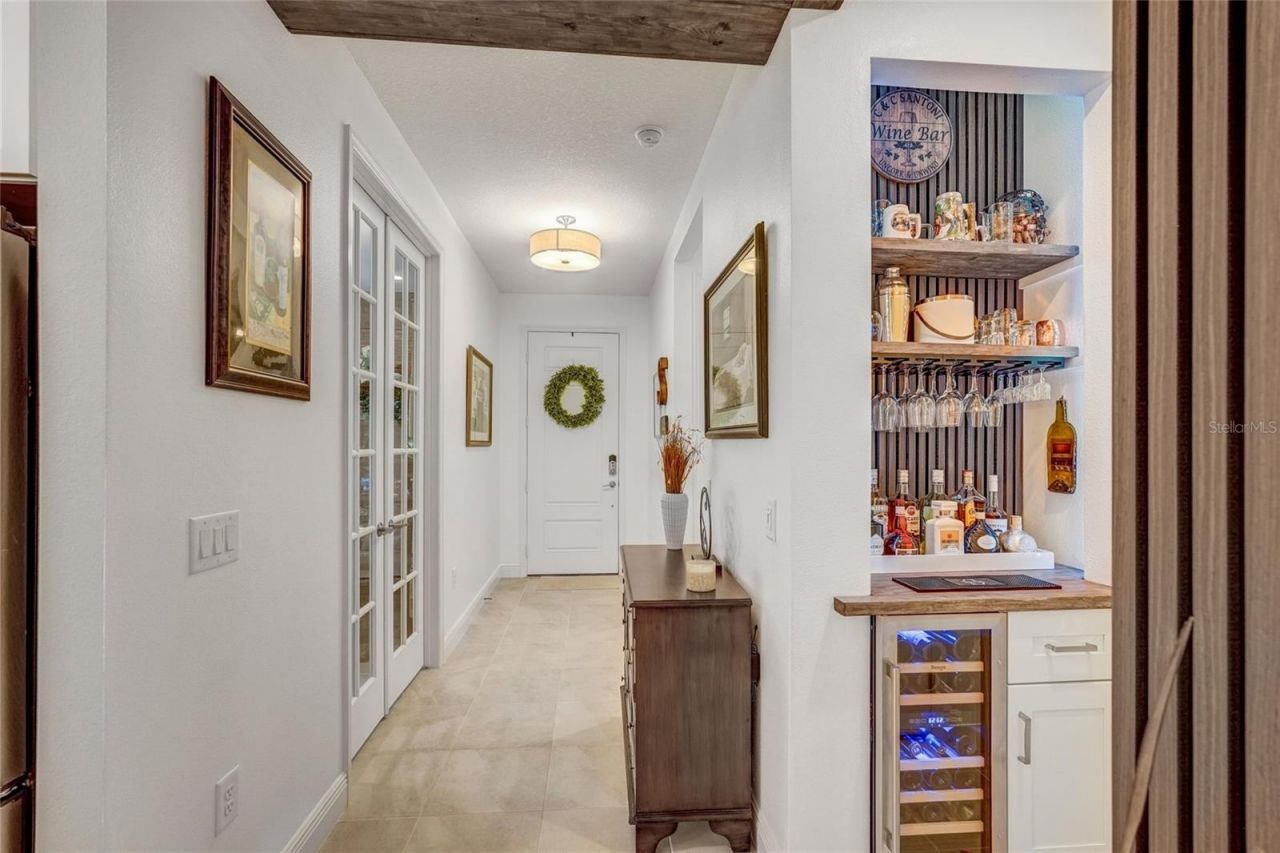 10233 Lake Wales Circle, Sarasota, FL 34241 Photo
