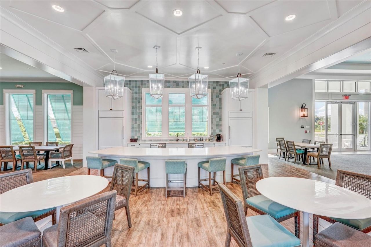 10233 Lake Wales Circle, Sarasota, FL 34241 Photo
