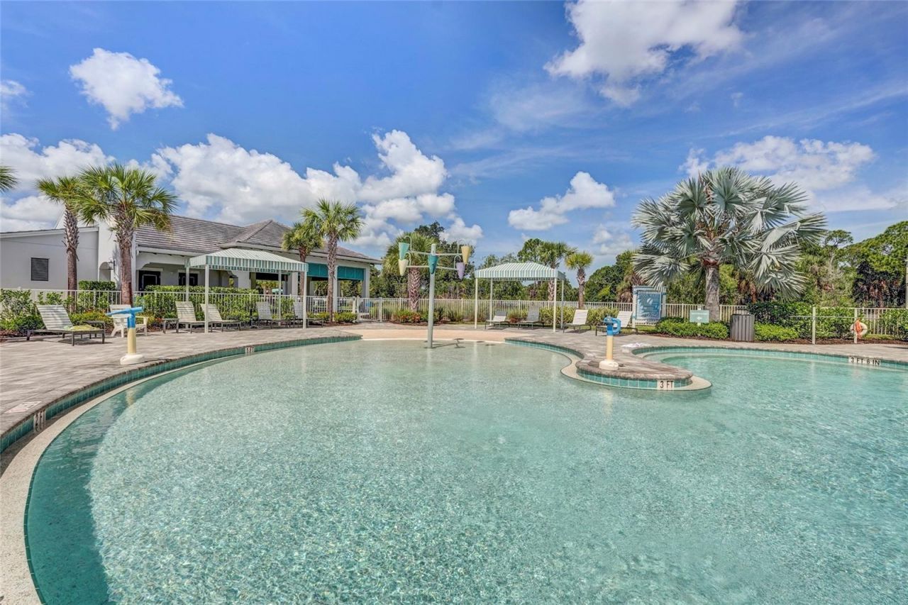 10233 Lake Wales Circle, Sarasota, FL 34241 Photo