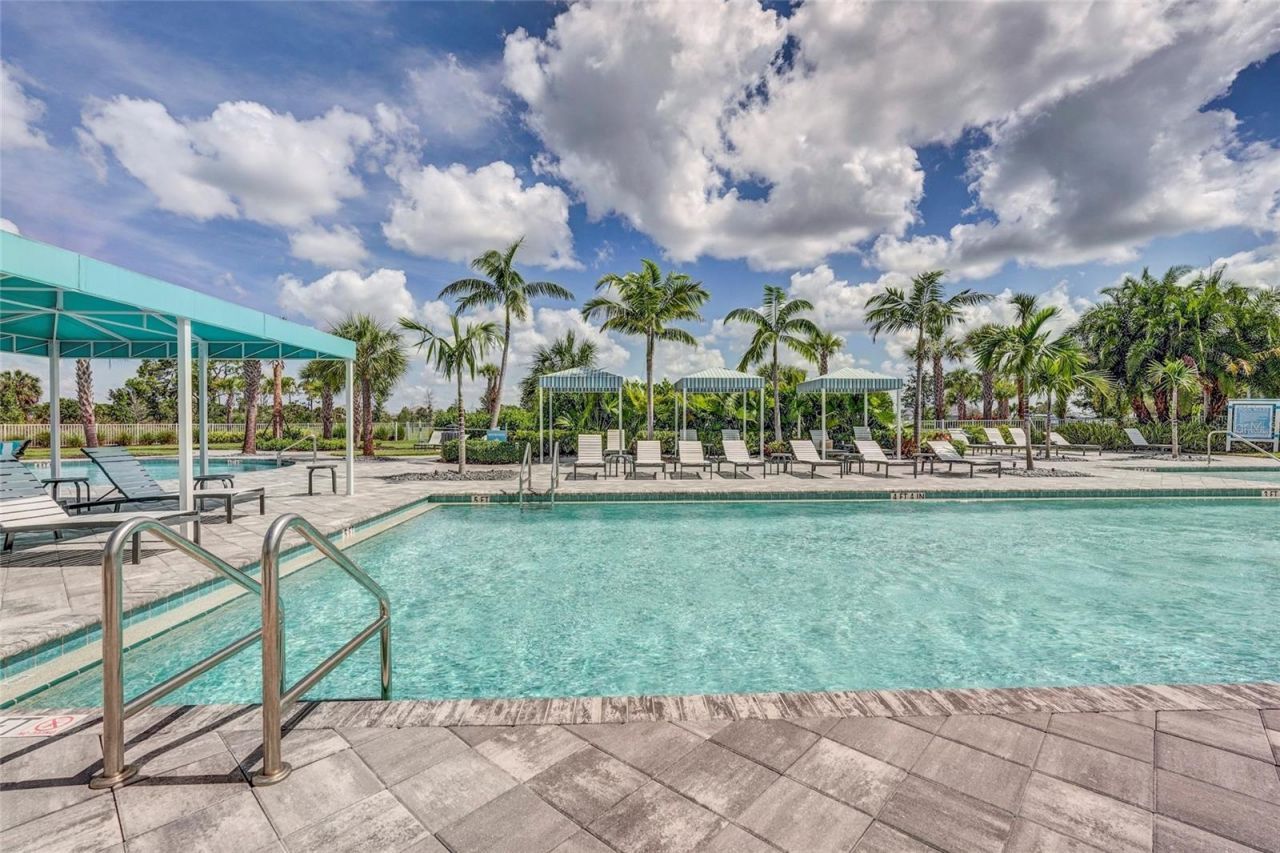 10233 Lake Wales Circle, Sarasota, FL 34241 Photo
