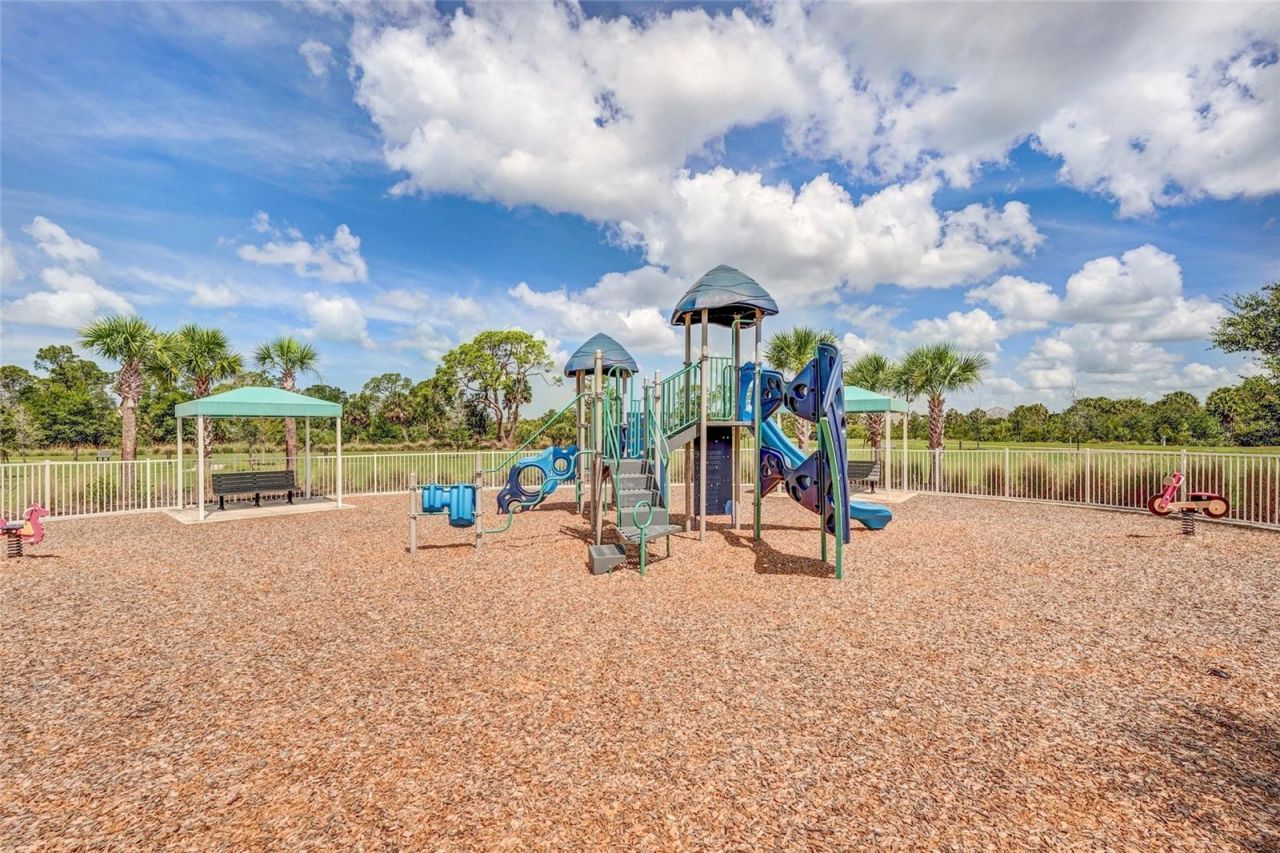 10233 Lake Wales Circle, Sarasota, FL 34241 Photo