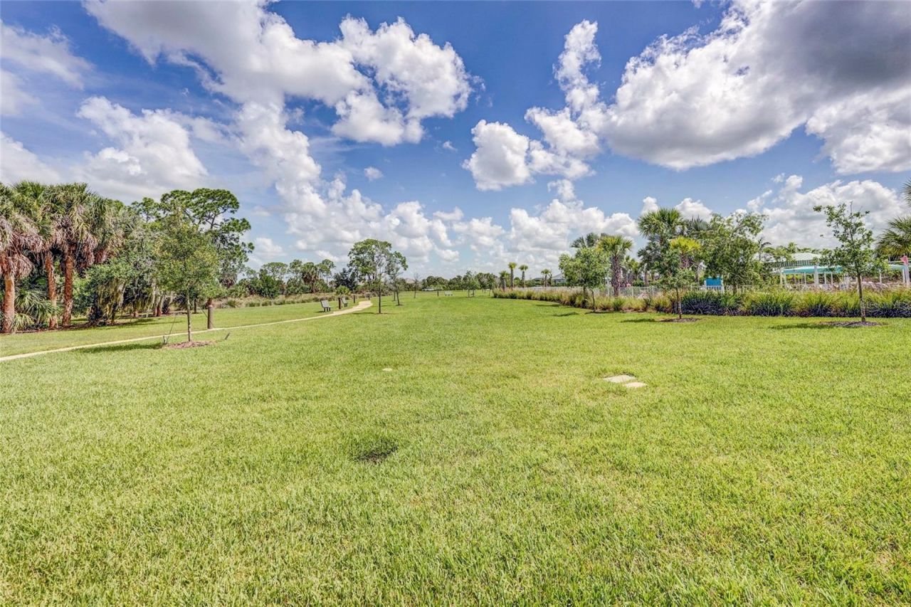 10233 Lake Wales Circle, Sarasota, FL 34241 Photo