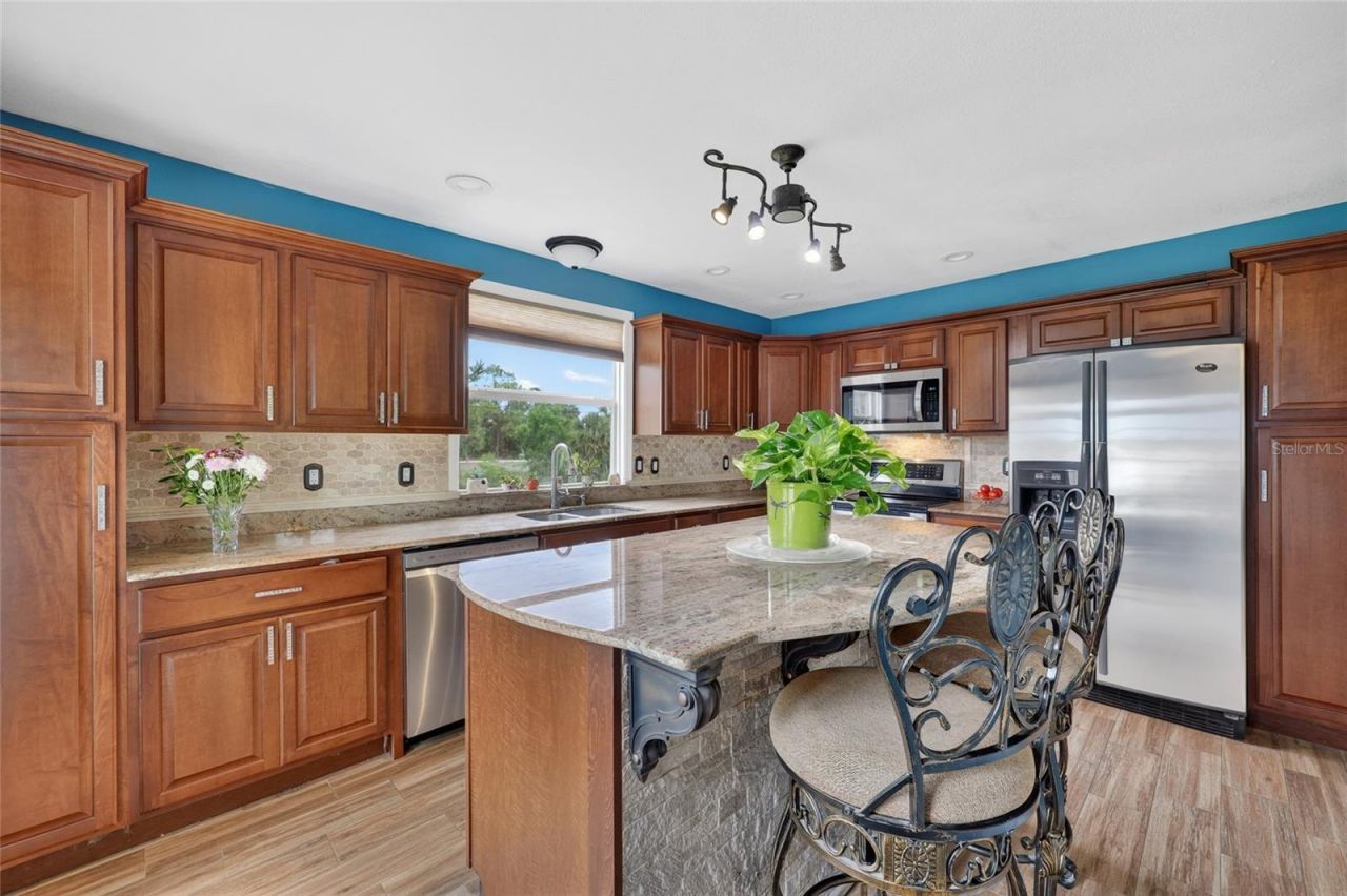 27484 S Twin Lakes Drive , Punta Gorda, FL 33955 Photo