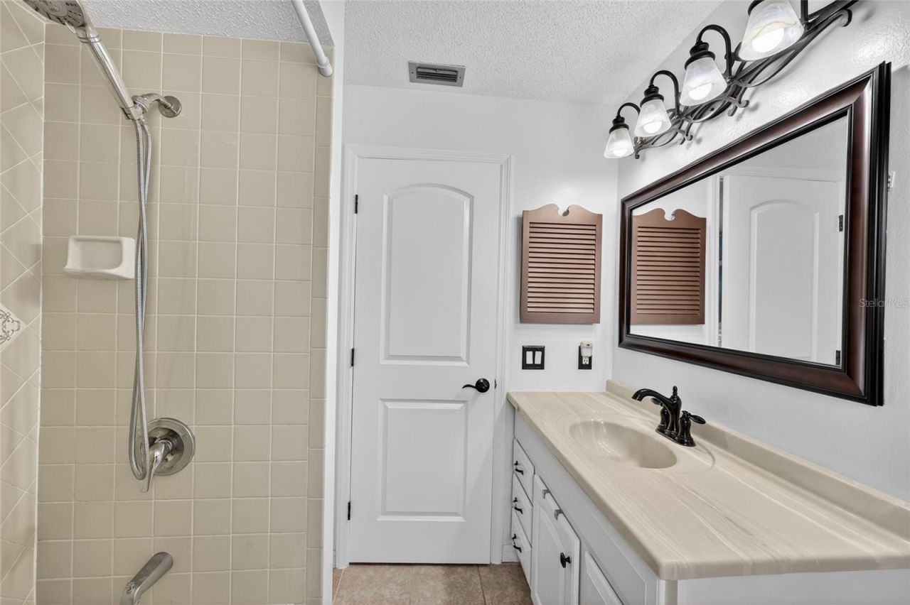 27484 S Twin Lakes Drive , Punta Gorda, FL 33955 Photo