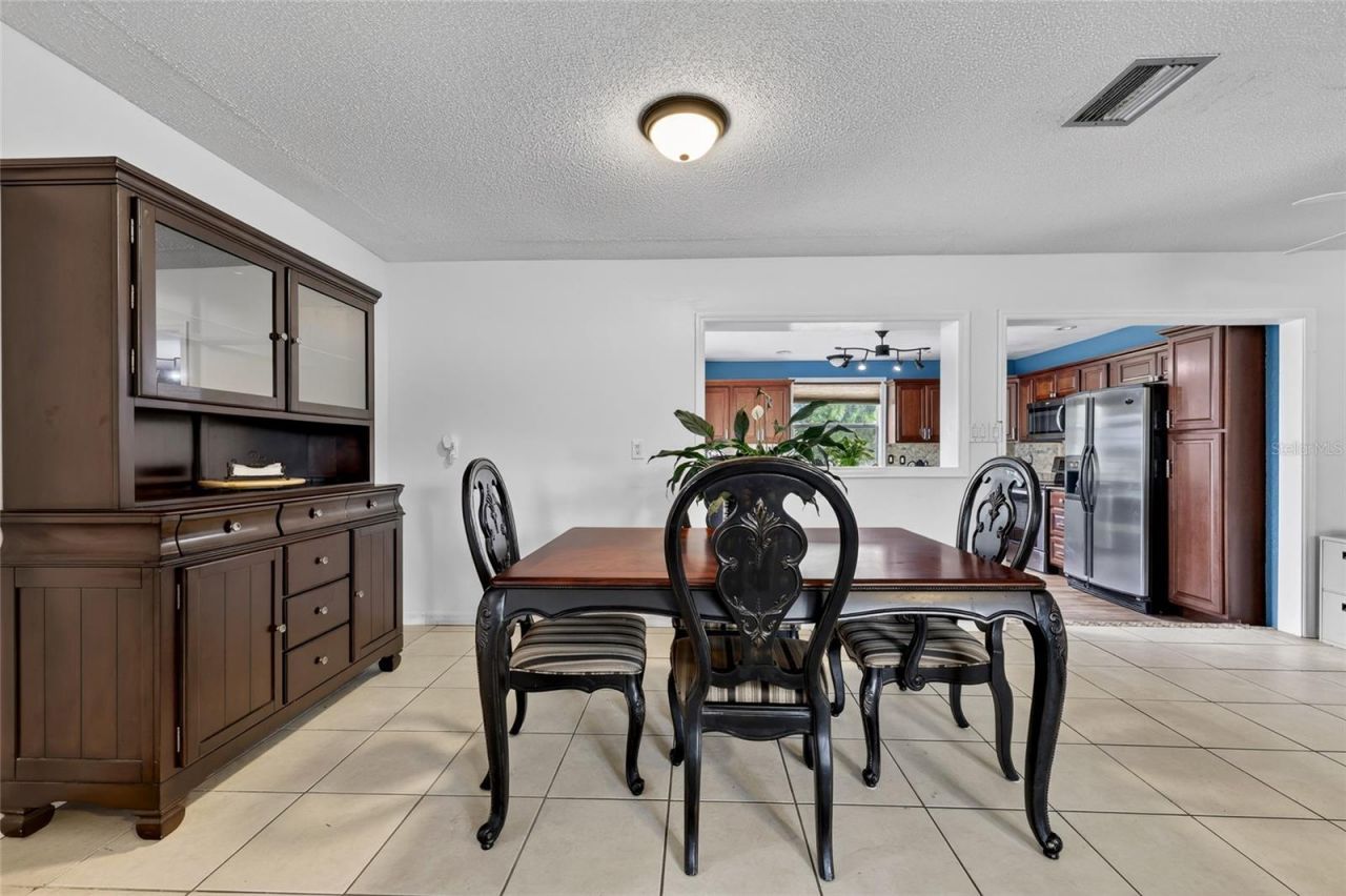 27484 S Twin Lakes Drive , Punta Gorda, FL 33955 Photo