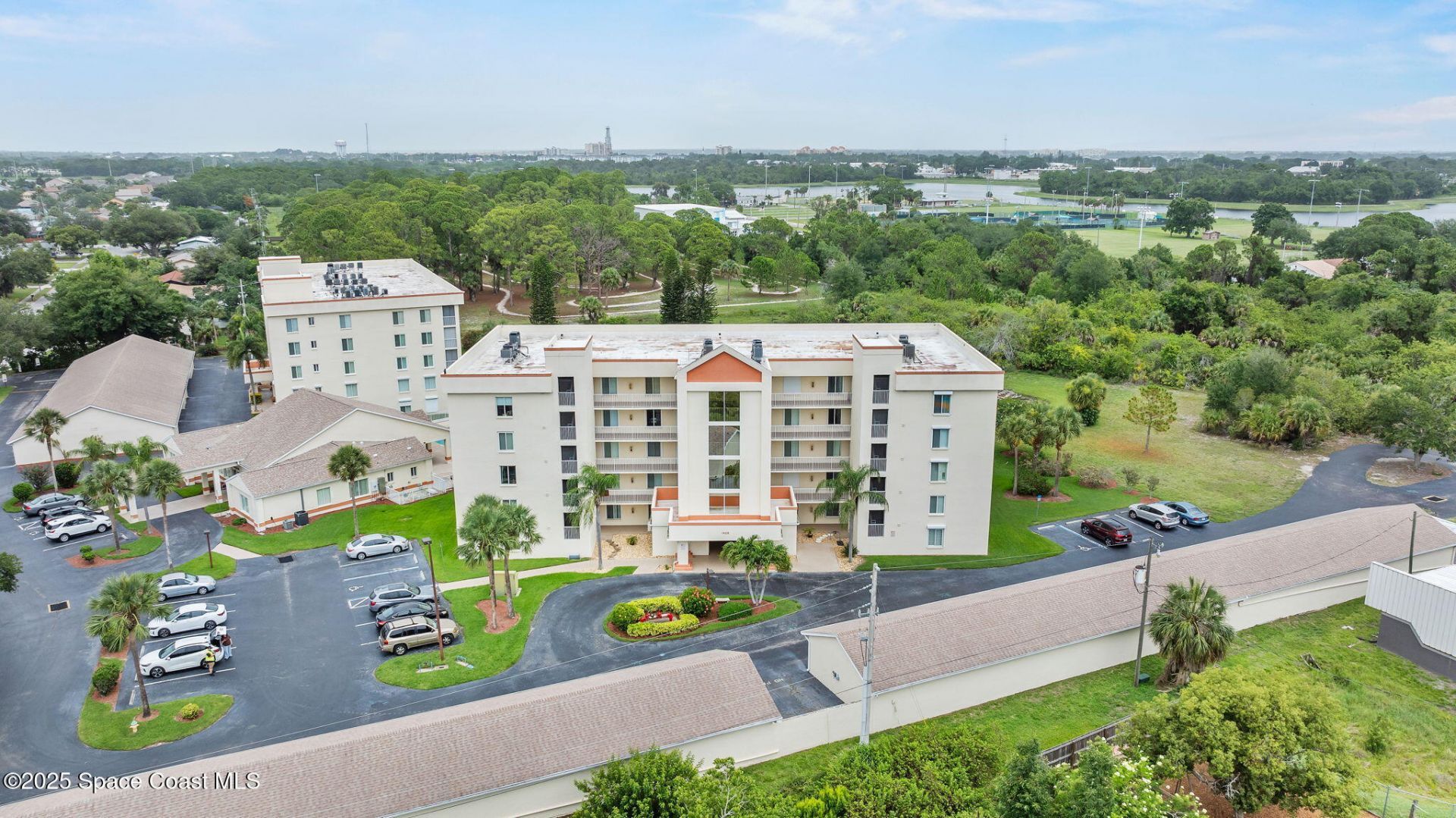 1420 Huntington Lane, Unit 2405, Rockledge, FL 32955 Photo