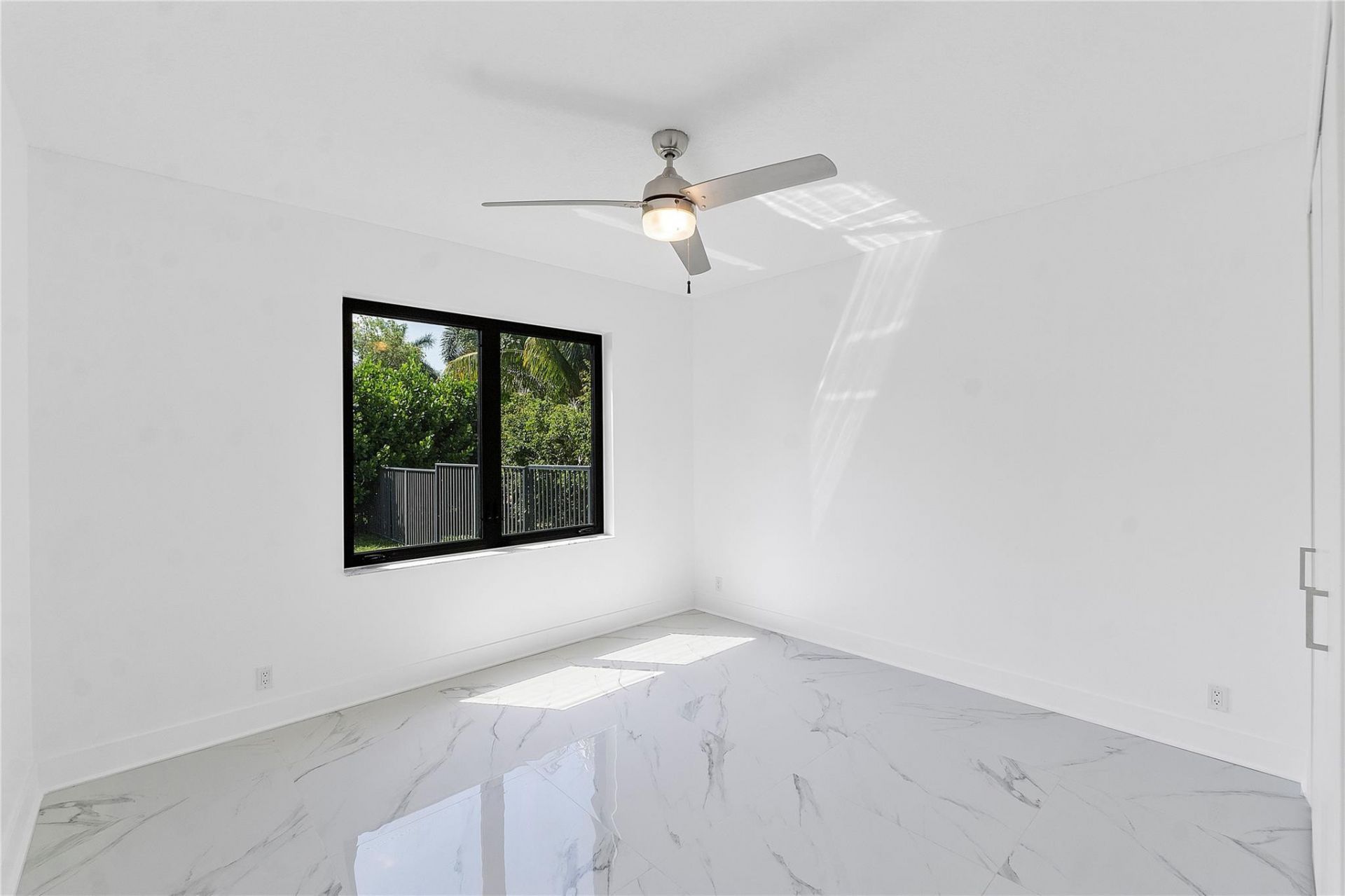 410 Sabal Way, Weston, FL 33326 Photo