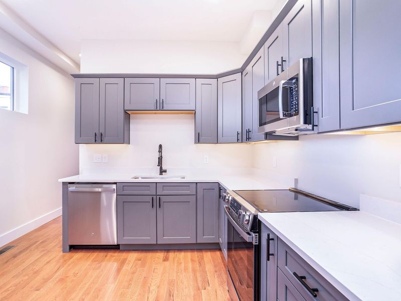 9 E 9th Street, Covington, KY 41011 Photo 10