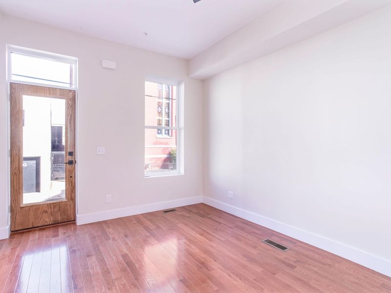 9 E 9th Street, Covington, KY 41011 Photo 16