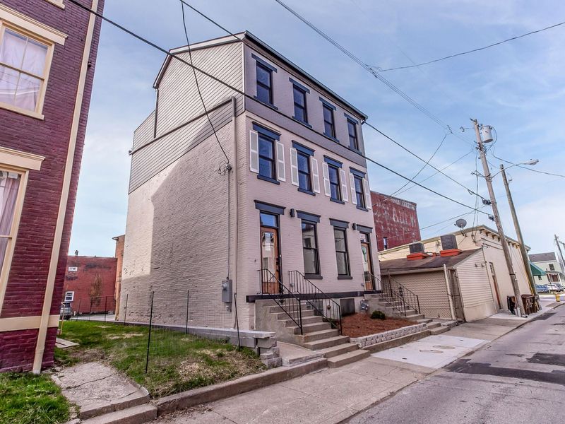 9 E 9th Street, Covington, KY 41011 Photo 3