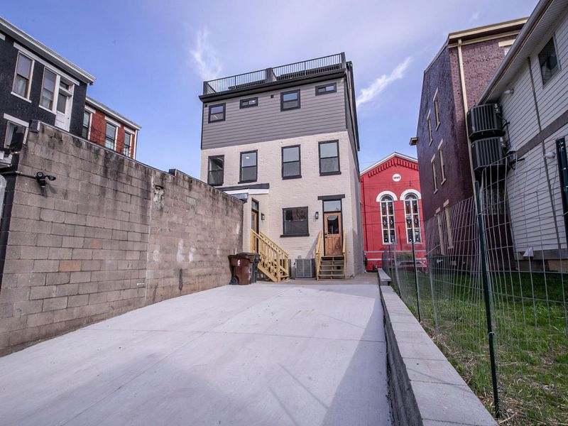 9 E 9th Street, Covington, KY 41011 Photo 6