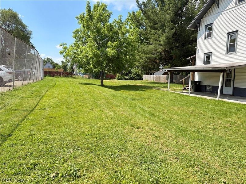 2334 15th Street NE, Canton, OH 44705 Photo 3