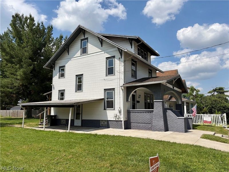 2334 15th Street NE, Canton, OH 44705 Photo 4