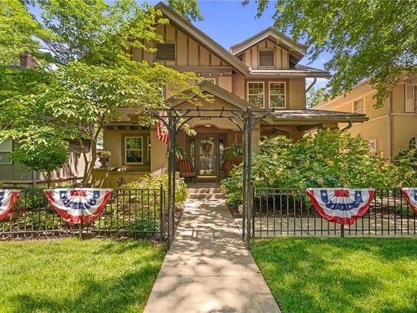 1008 W 71st Terrace, Kansas City, MO 64114