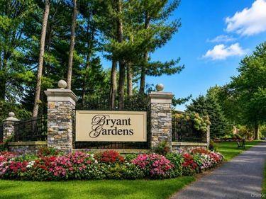 8 Bryant Crescent , Unit 1H, White Plains, NY 10605