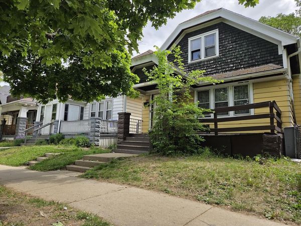 3908 N 22nd STREET, Milwaukee, WI 53206