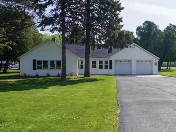 535 VAN DYNE ROAD, Fond Du Lac, WI 54937