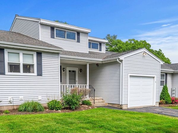 16 Patricia Drive, Unit 16, Oxford, MA 01537