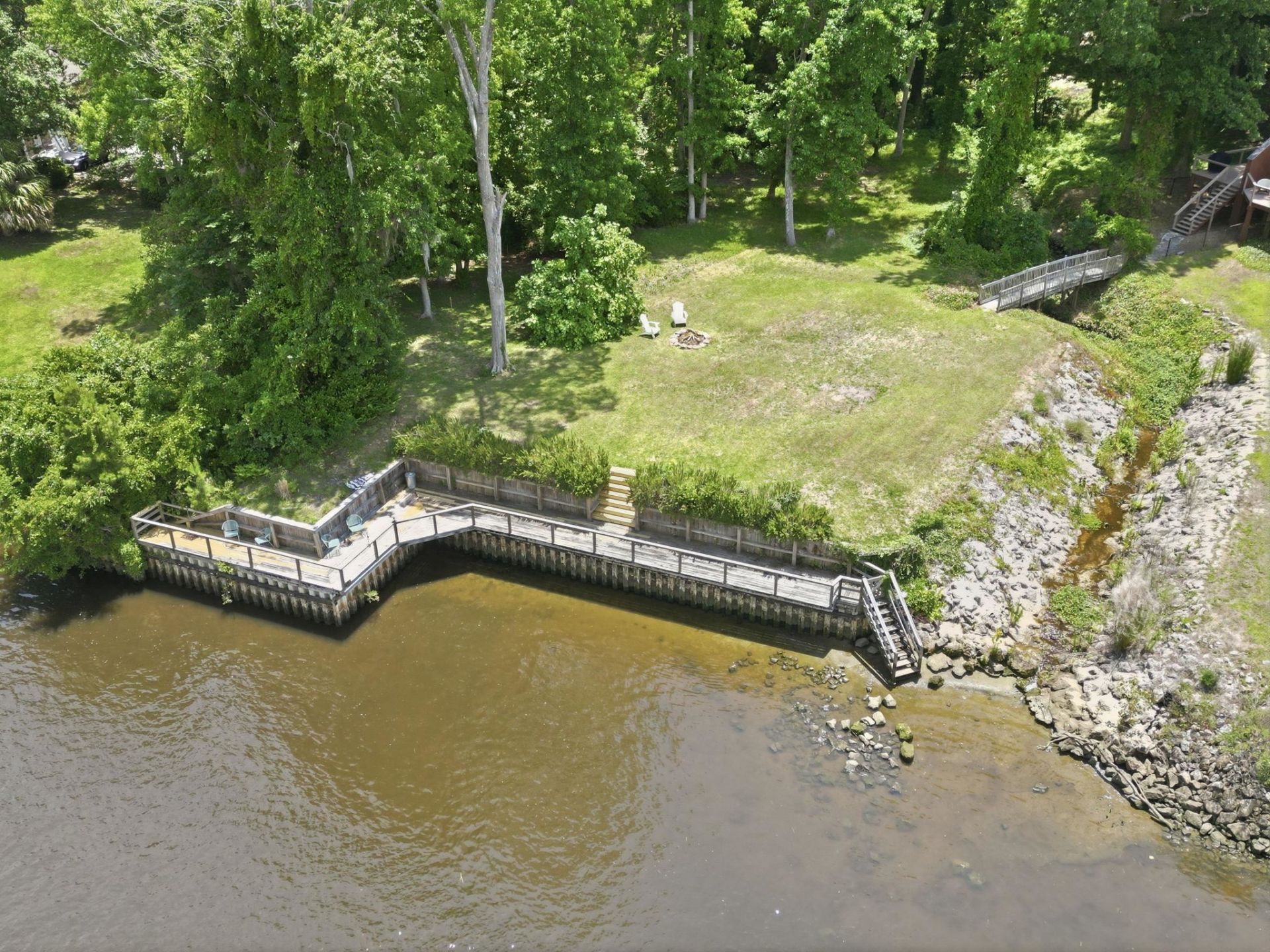 942 Old Bridge Rd. Photo 48