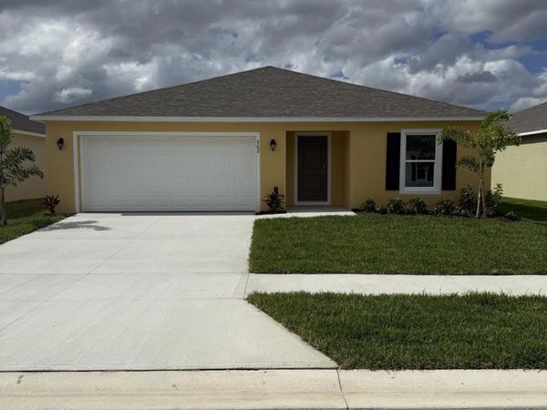 962 SW Richmond Circle SW , Palm Bay, FL 32908