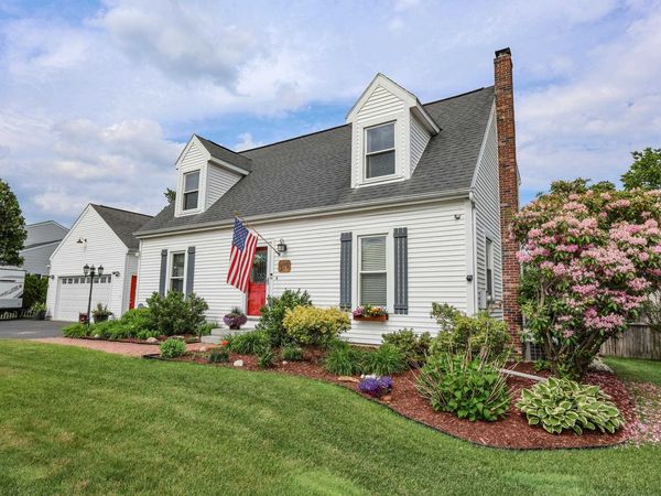 176 Stanton Street, Manchester, NH 03103