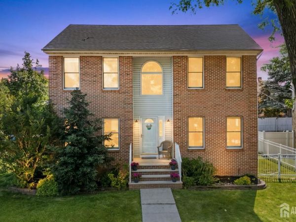 28 Wadsworth Avenue, Metuchen, NJ 08840