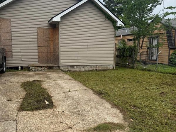 1905 Pocahontas St, Baton Rouge, LA 70805