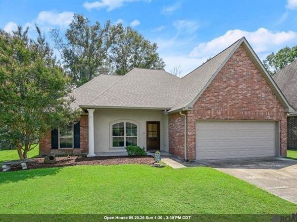 10184 Angela Dr, Denham Springs, LA 70706
