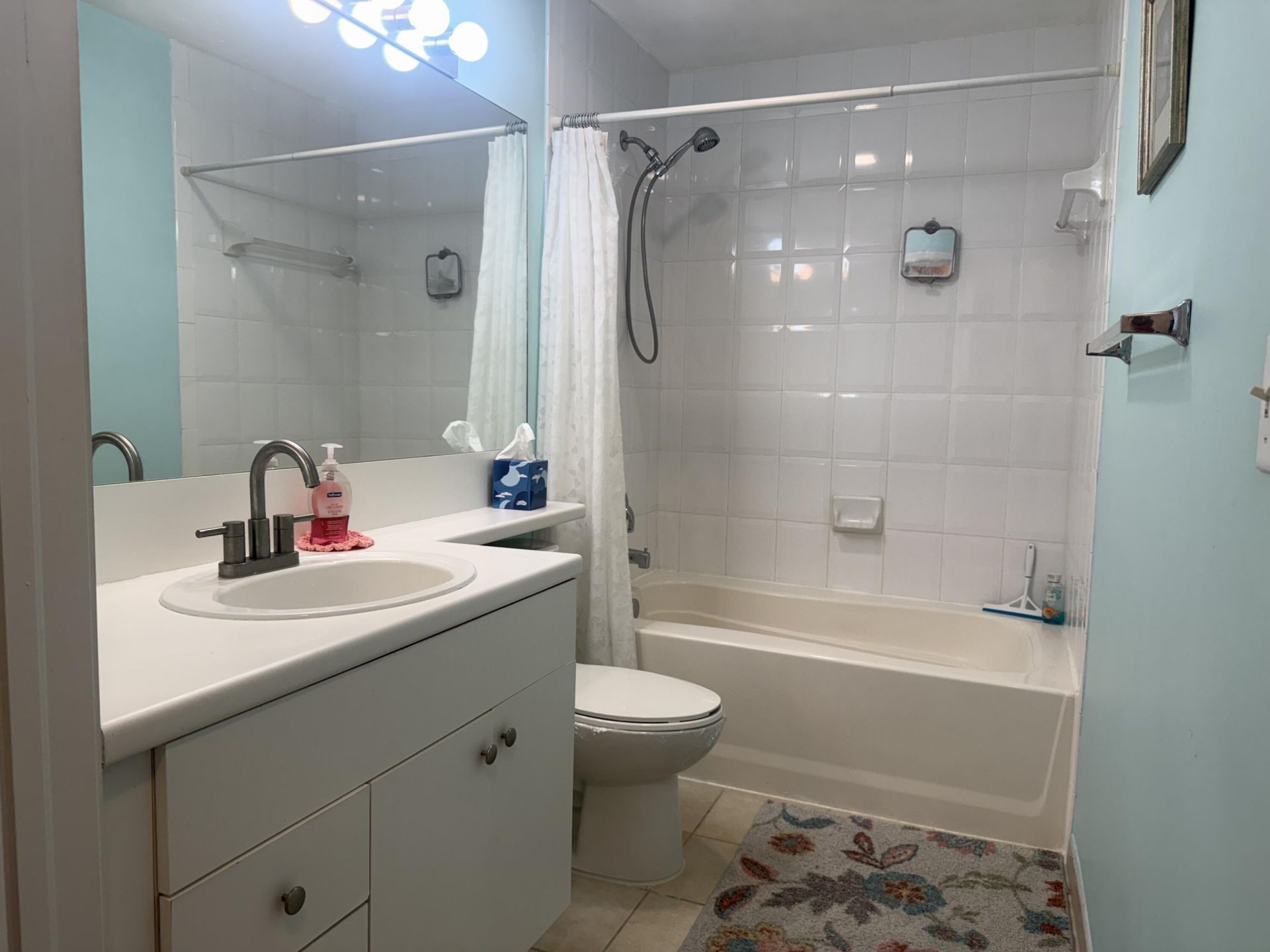 616 Clearwater Park Road, Unit 607, West Palm Beach, FL 33401 Photo
