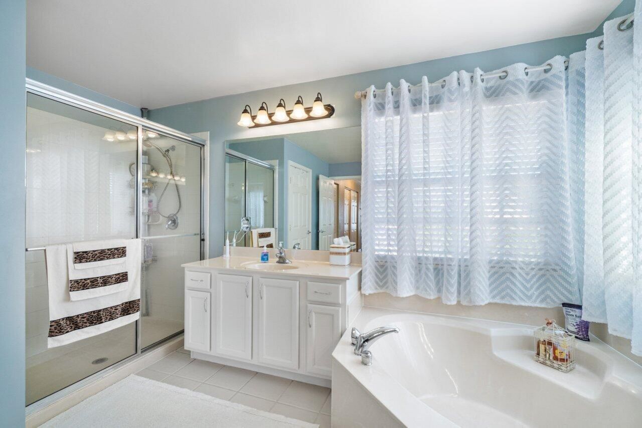 8696 Woodgrove Harbor Lane, Boynton Beach, FL 33473 Photo