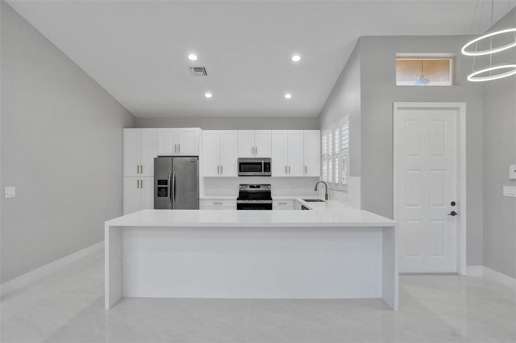 5885 NW 121st Terrace, Coral Springs, FL 33076 Photo