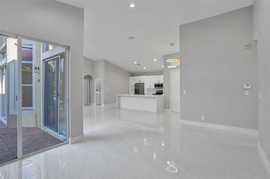 5885 NW 121st Terrace, Coral Springs, FL 33076 Photo