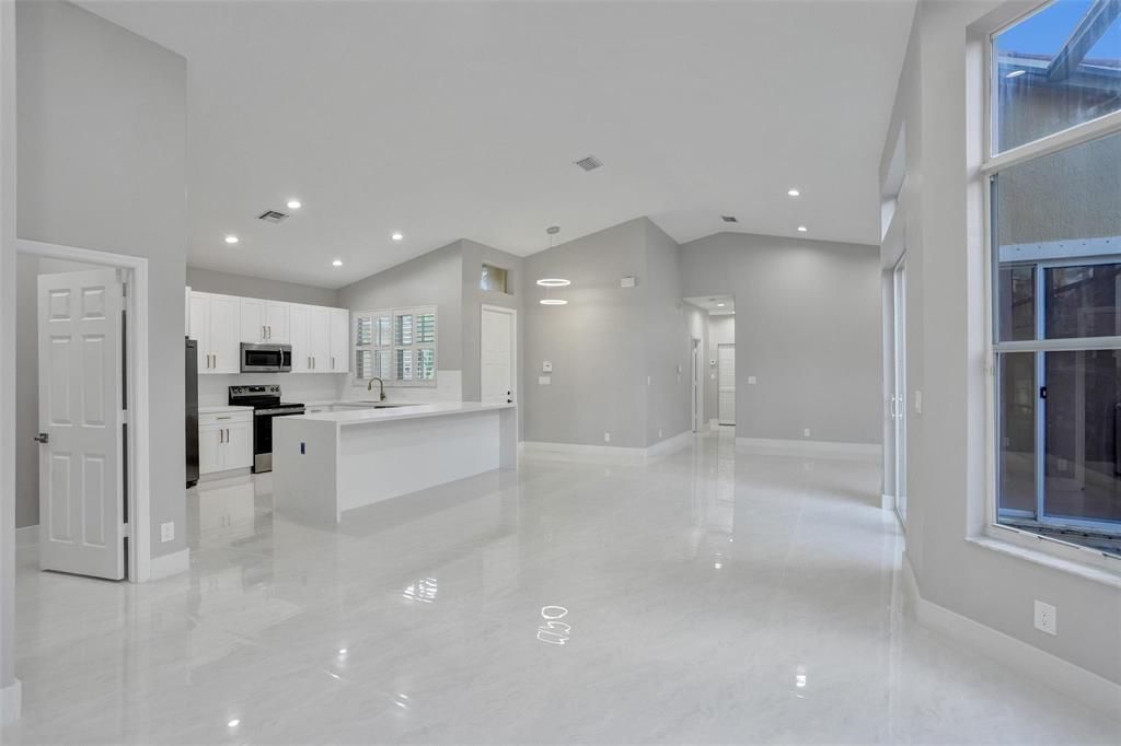 5885 NW 121st Terrace, Coral Springs, FL 33076 Photo