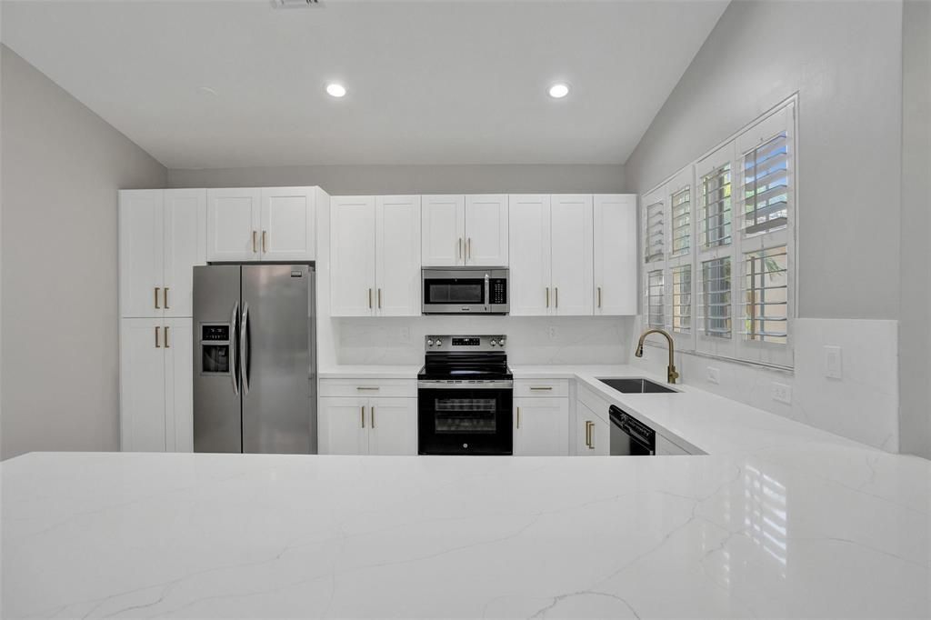 5885 NW 121st Terrace, Coral Springs, FL 33076 Photo