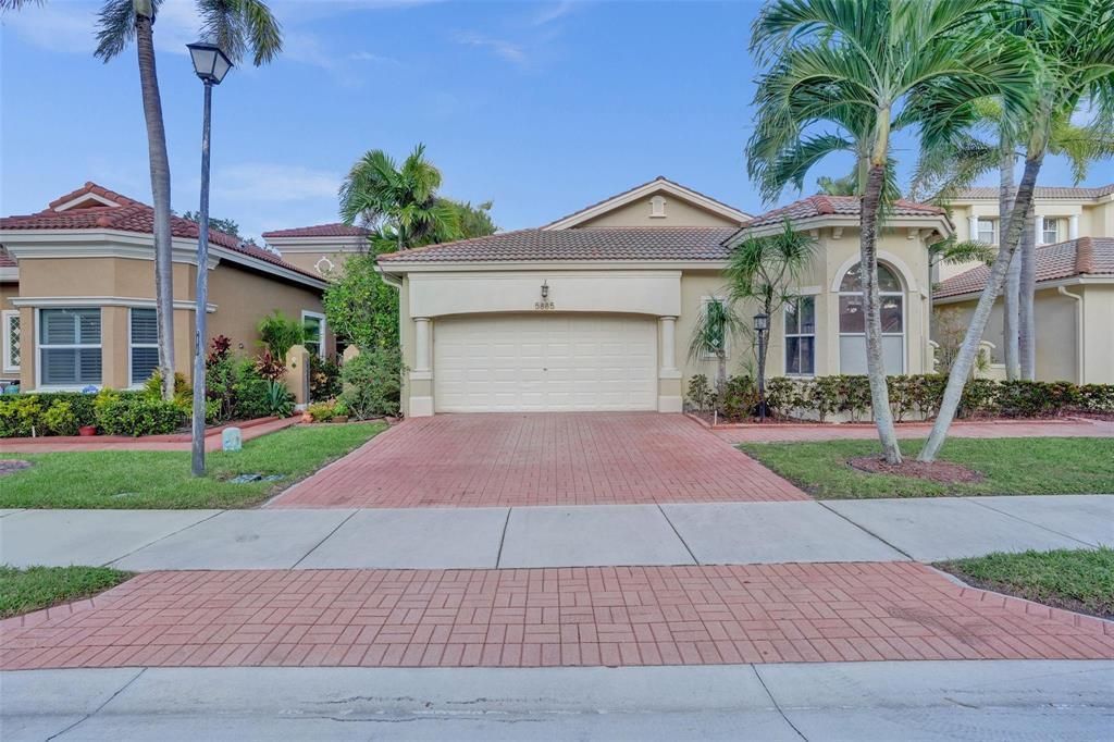 5885 NW 121st Terrace, Coral Springs, FL 33076 Photo