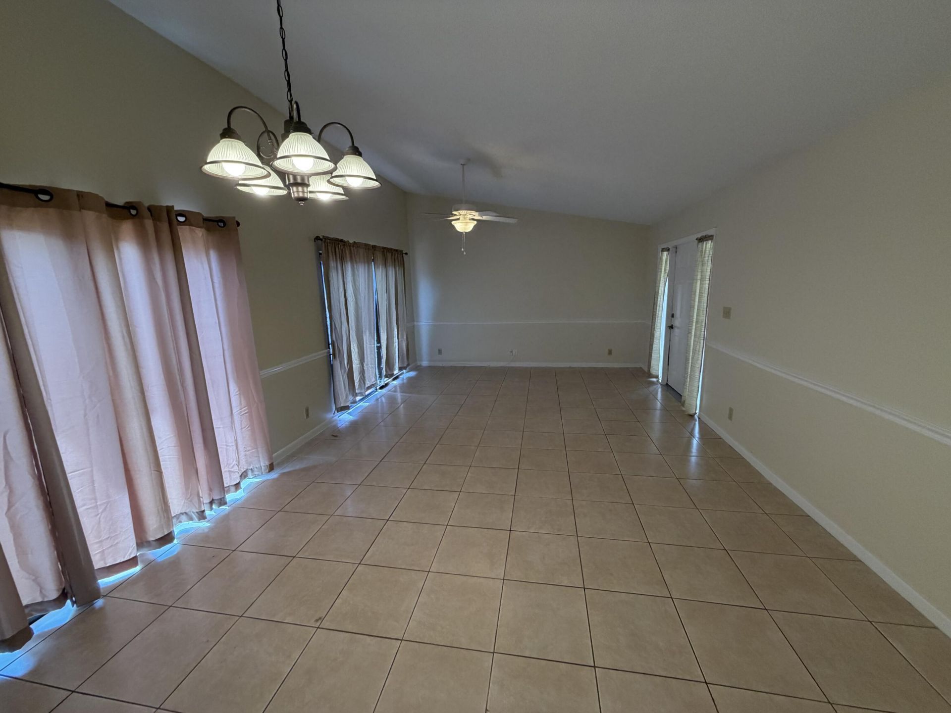 2400 SW 19th Avenue, Unit 128, Boynton Beach, FL 33426 Photo