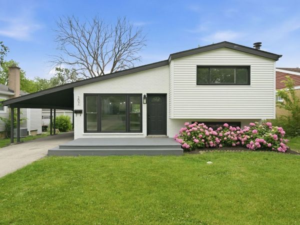207 W Ethel Avenue , Lombard, IL 60148