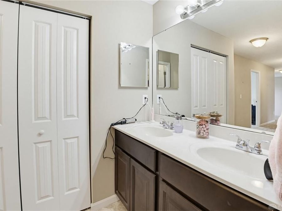Property Image 112