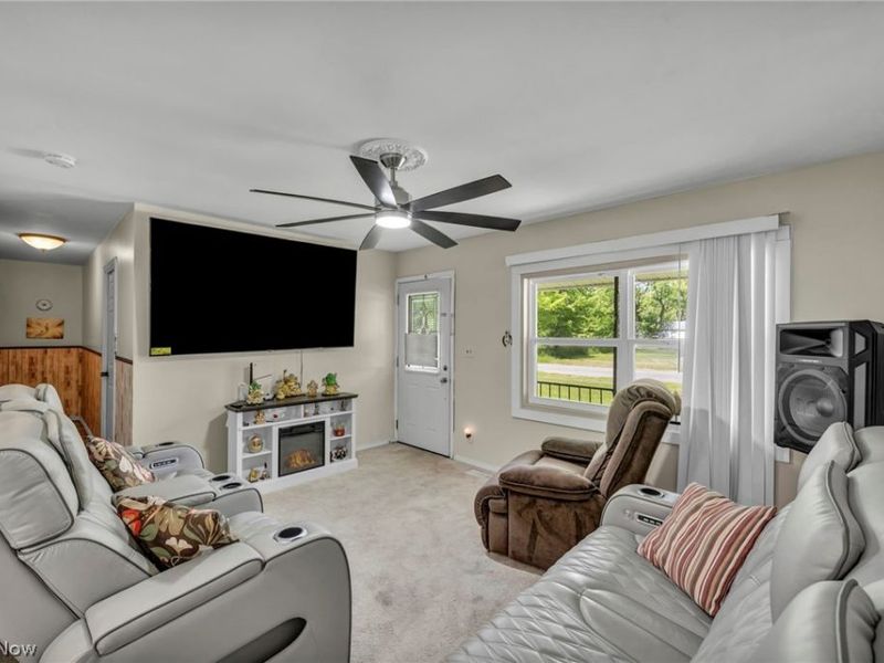 1863 Deerfield Avenue SW, Warren, OH 44485 Photo 14