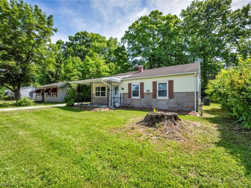 1863 Deerfield Avenue SW, Warren, OH 44485 Photo 29