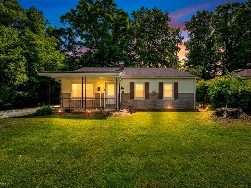 1863 Deerfield Avenue SW, Warren, OH 44485 Photo 32