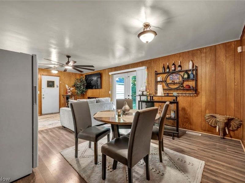 1863 Deerfield Avenue SW, Warren, OH 44485 Photo 8